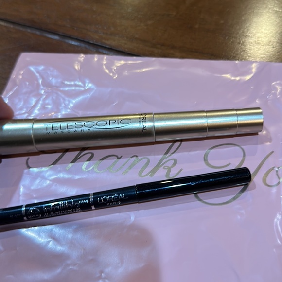 Accessories - Picture 2 of 4